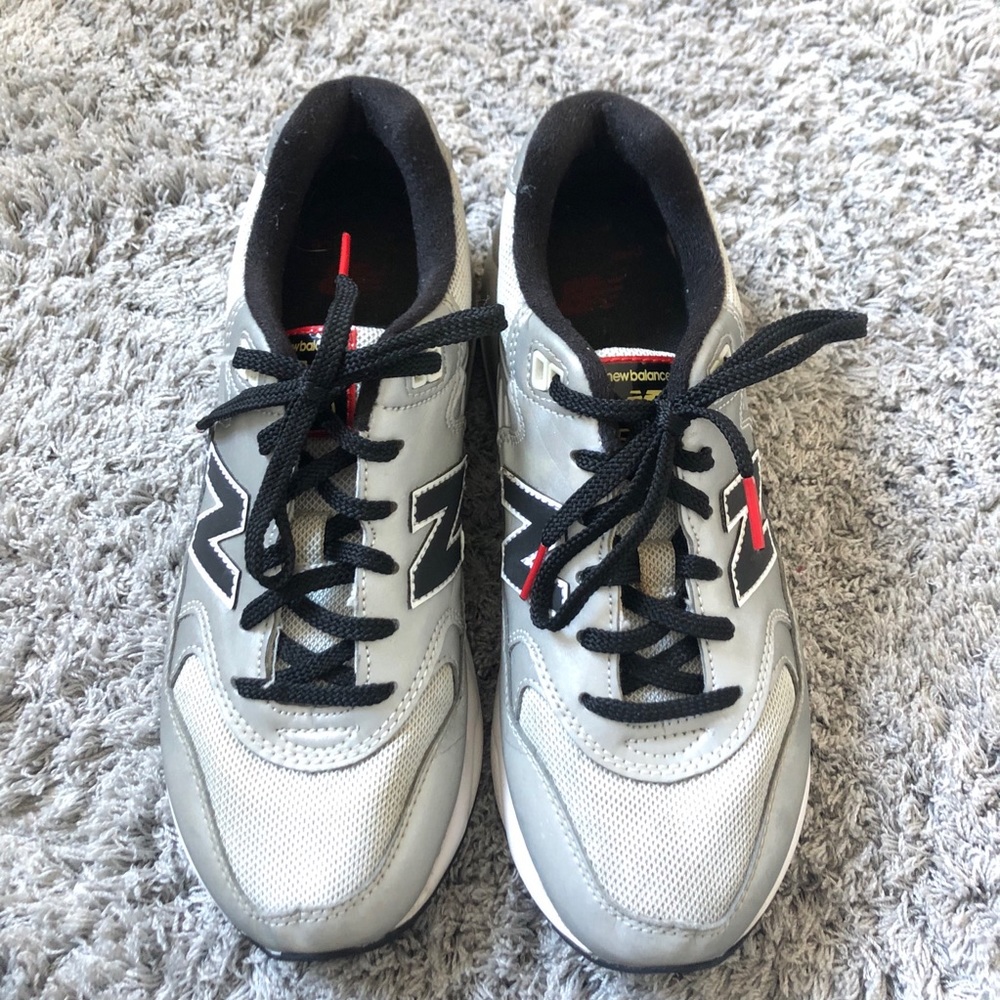 New Balance 580s - Picture 2 of 4